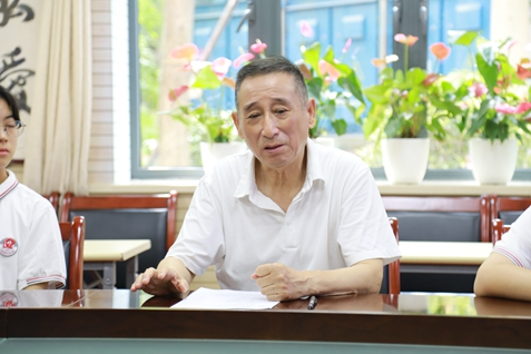 1761034145646450.jpg 08-05 校友寻访 (10).jpg