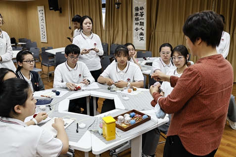 1762416443201701.jpg 5-学生上课与活动 (6).jpg