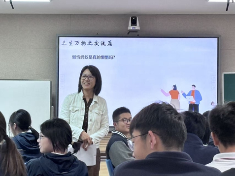 1765773123442693.jpg 金香英.jpg