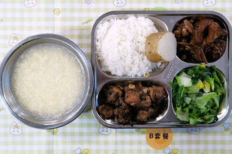 学生午餐B套20260324.jpg