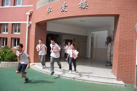 1789696706569213.jpg 图片1.jpg